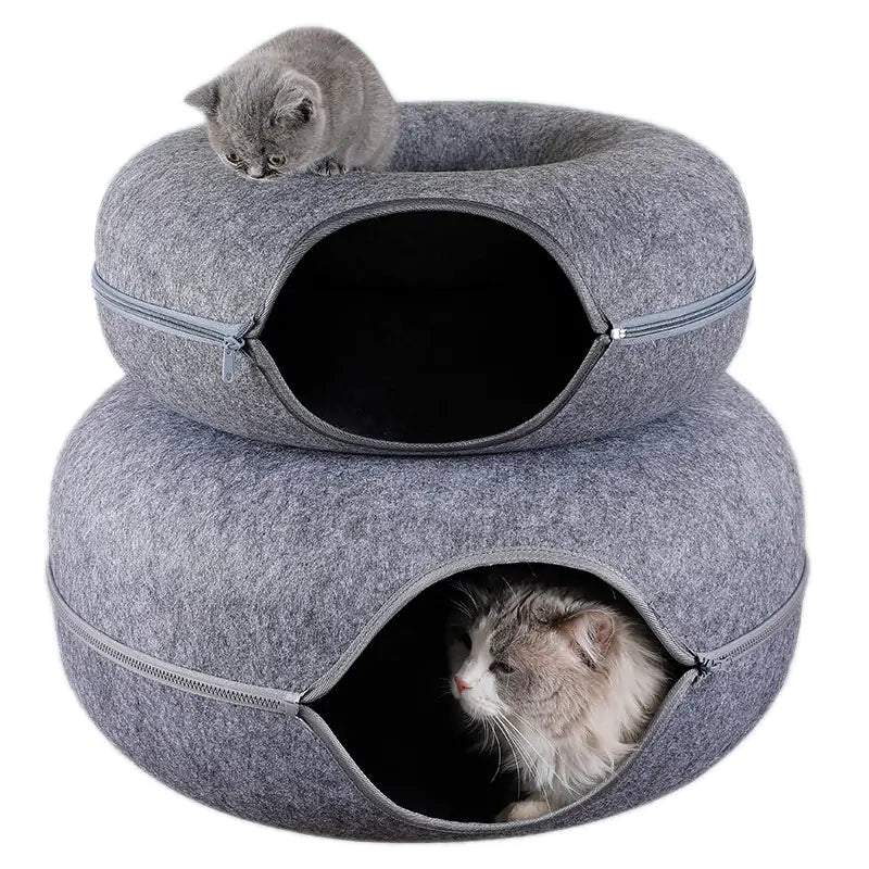 Large, cozy cat tunnel bed by AmoorPet. Features a spacious tunnel for playing and a soft, washable bed for relaxing. Sturdy zipper for easy access and cleaning.